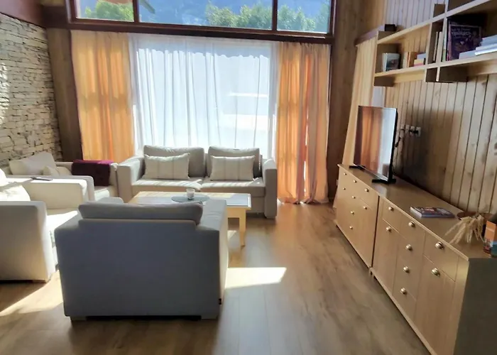 Pirin Golf Sokol Willa Bansko