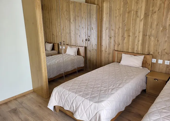 Pirin Golf Sokol Willa *